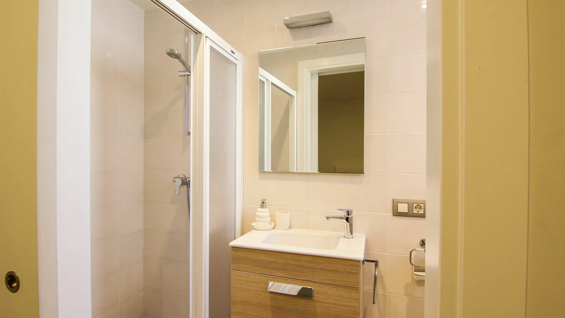 Duplex Moderno Apartamento Girona